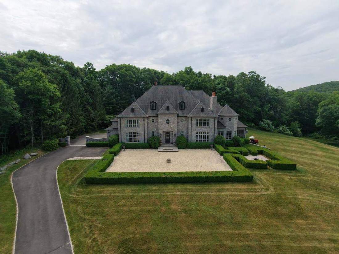 The Stone Manor
